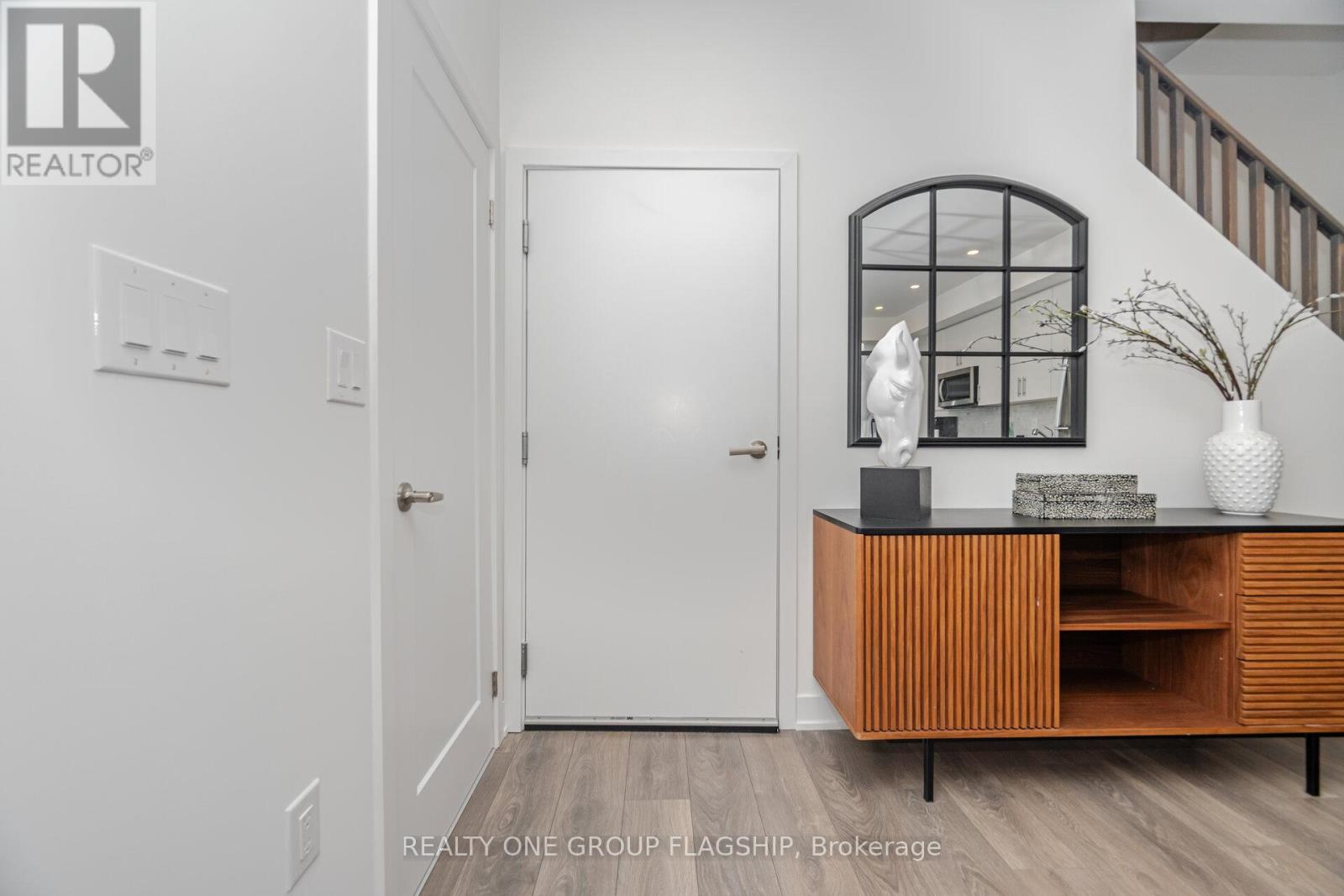 27 - 3476 Widdicombe Way W, Mississauga, Ontario  L5L 0B8 - Photo 5 - W12455810