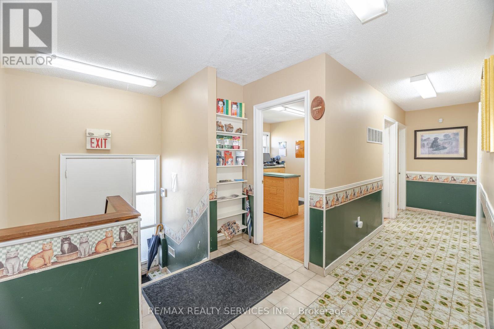 5330 Creditview Road, Mississauga, Ontario  L5M 5N5 - Photo 14 - W12455812