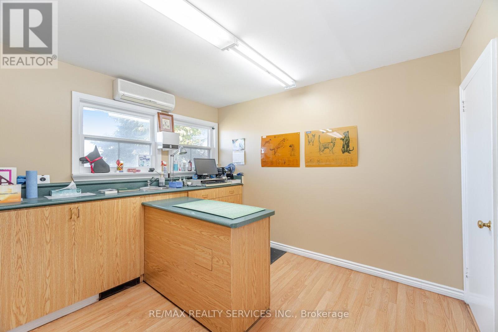 5330 Creditview Road, Mississauga, Ontario  L5M 5N5 - Photo 15 - W12455812
