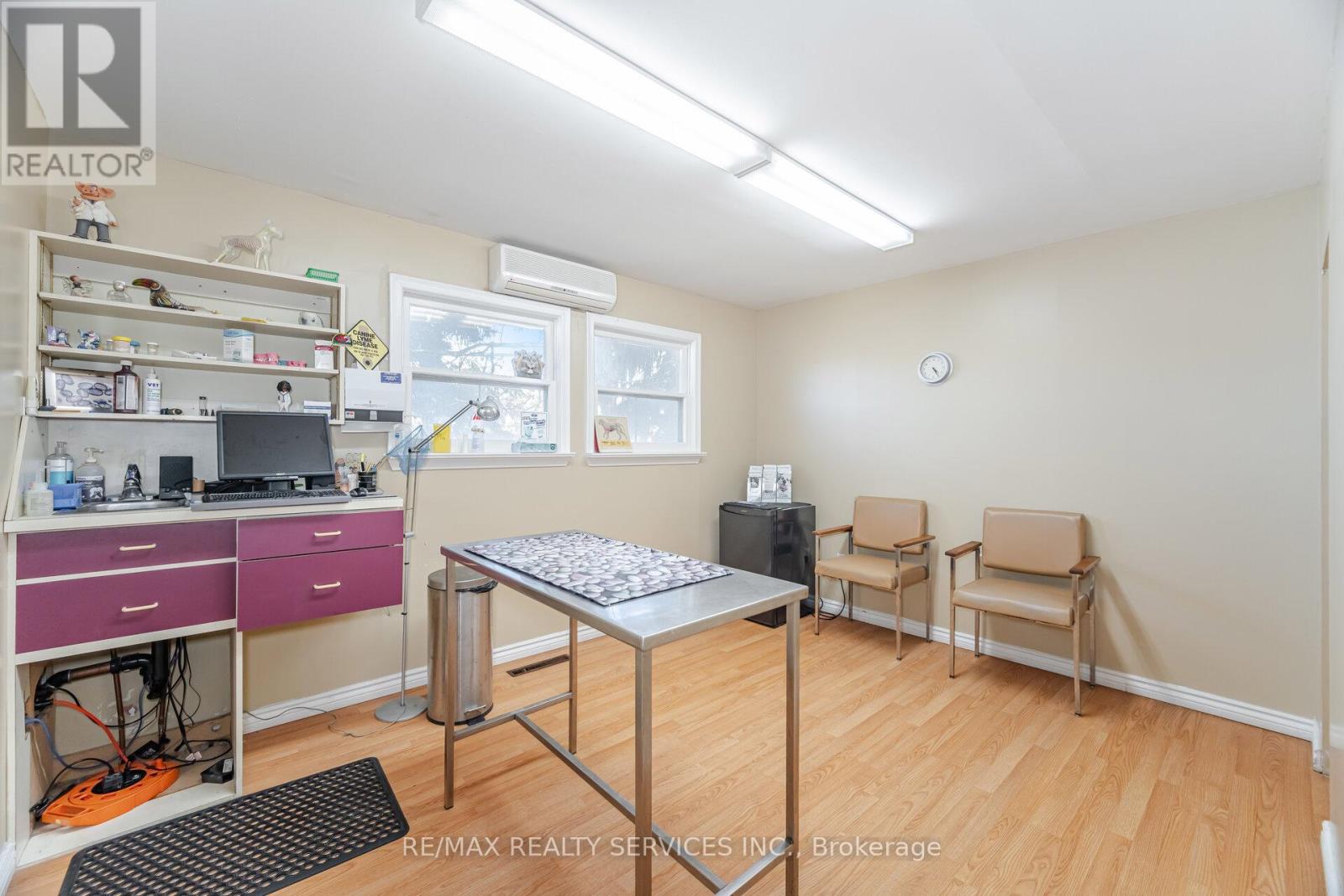 5330 Creditview Road, Mississauga, Ontario  L5M 5N5 - Photo 17 - W12455812