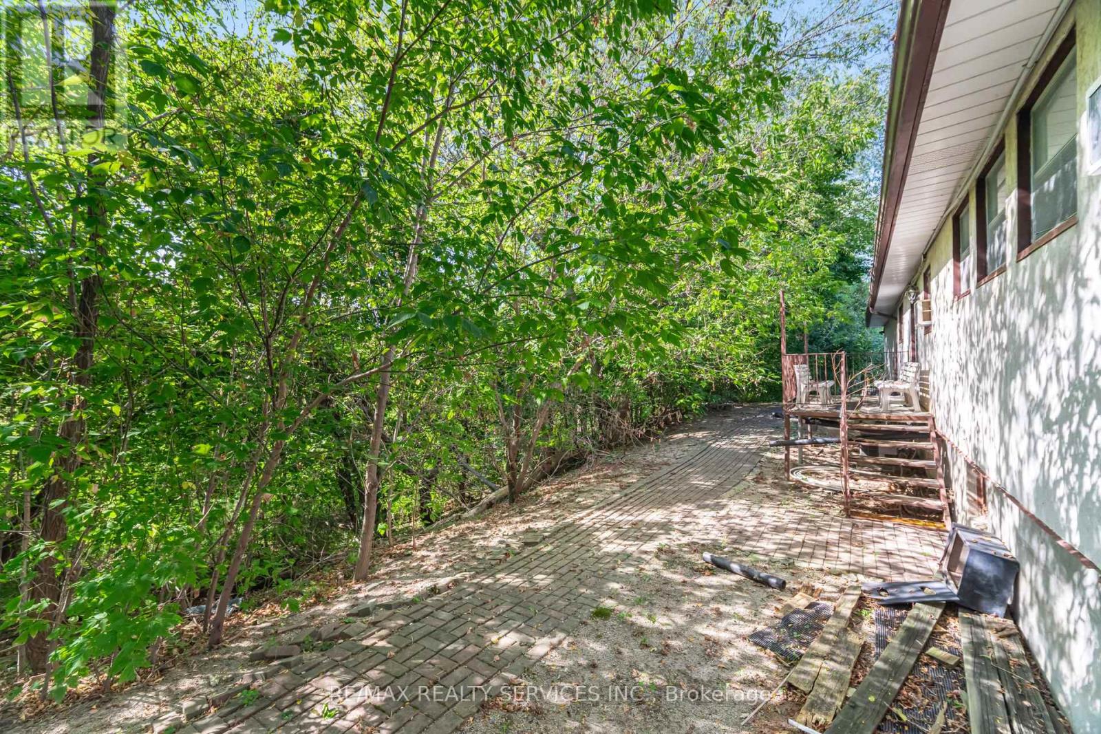 5330 Creditview Road, Mississauga, Ontario  L5M 5N5 - Photo 35 - W12455812