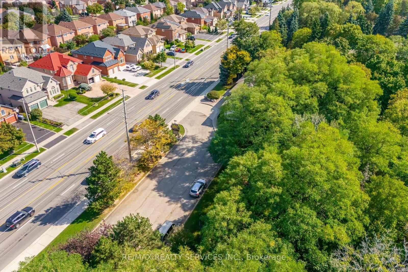 5330 Creditview Road, Mississauga, Ontario  L5M 5N5 - Photo 42 - W12455812