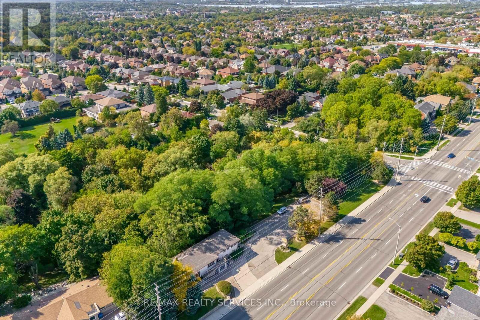 5330 Creditview Road, Mississauga, Ontario  L5M 5N5 - Photo 47 - W12455812