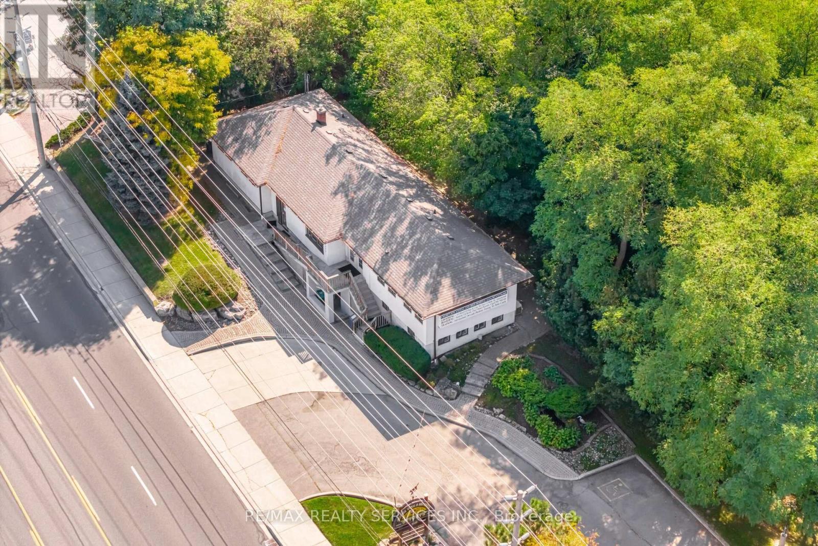 5330 Creditview Road, Mississauga, Ontario  L5M 5N5 - Photo 48 - W12455812