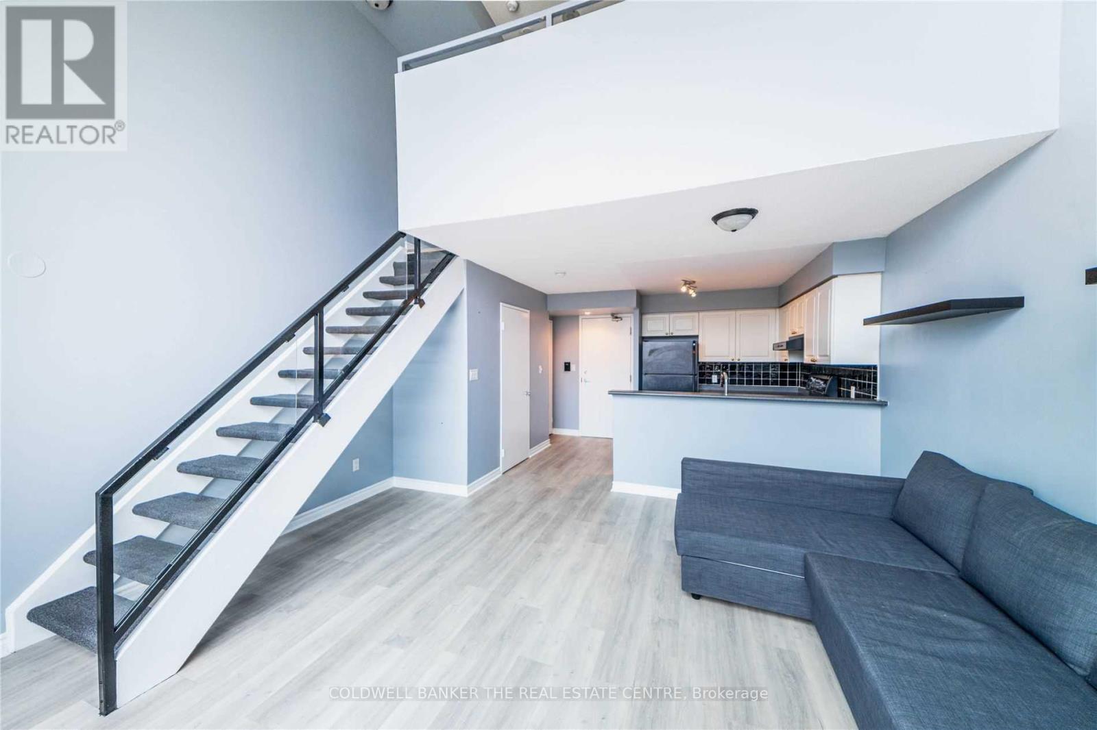 224 - 200 Manitoba Street, Toronto, Ontario  M8Y 3Y9 - Photo 2 - W12455813