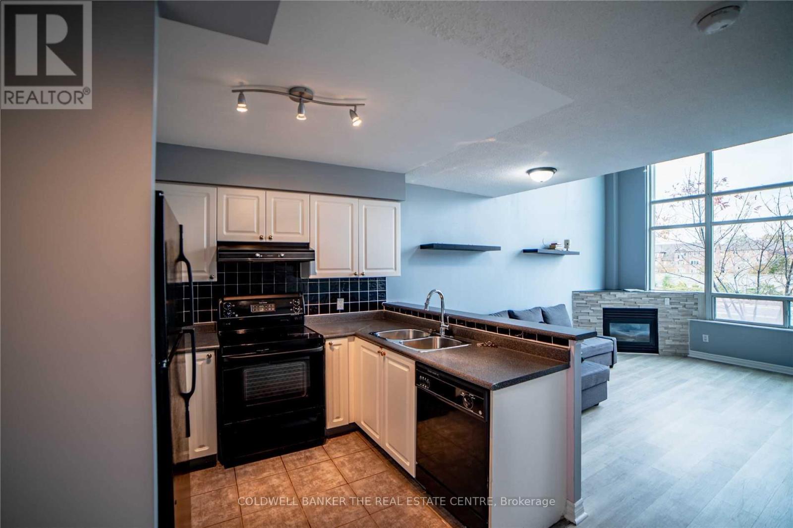 224 - 200 Manitoba Street, Toronto, Ontario  M8Y 3Y9 - Photo 3 - W12455813