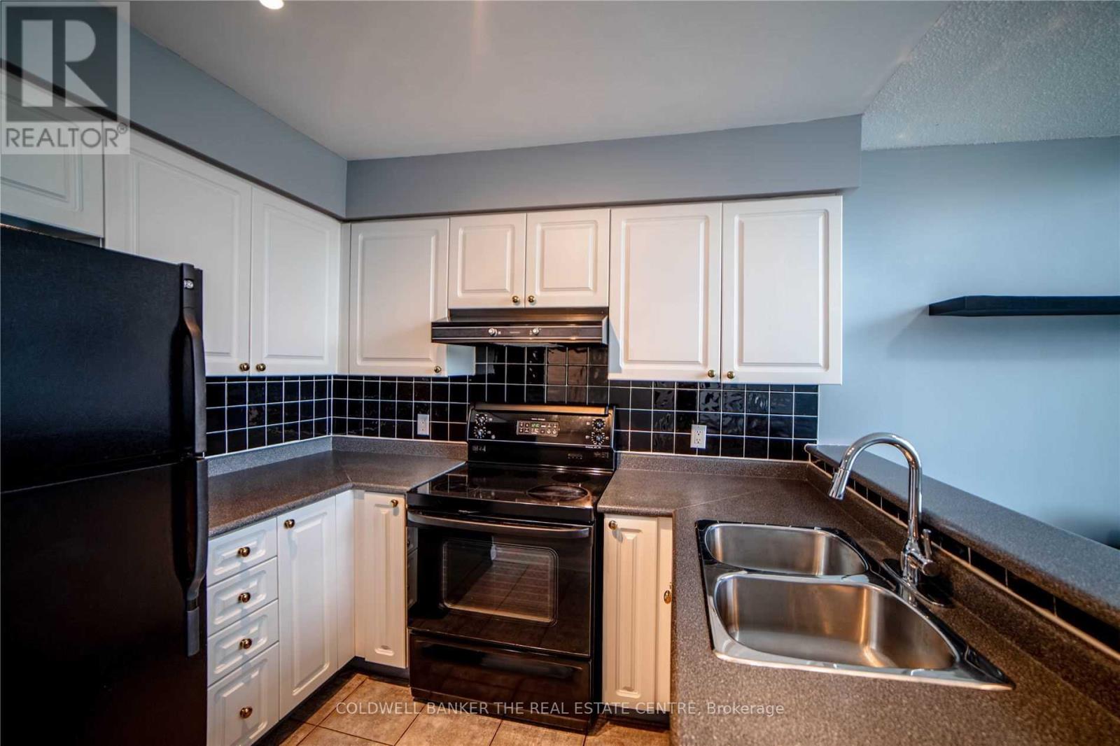 224 - 200 Manitoba Street, Toronto, Ontario  M8Y 3Y9 - Photo 4 - W12455813