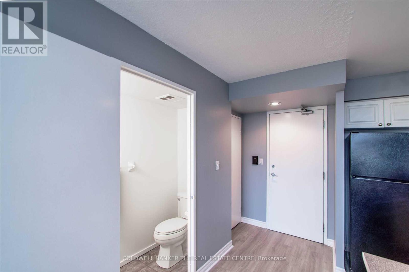 224 - 200 Manitoba Street, Toronto, Ontario  M8Y 3Y9 - Photo 6 - W12455813