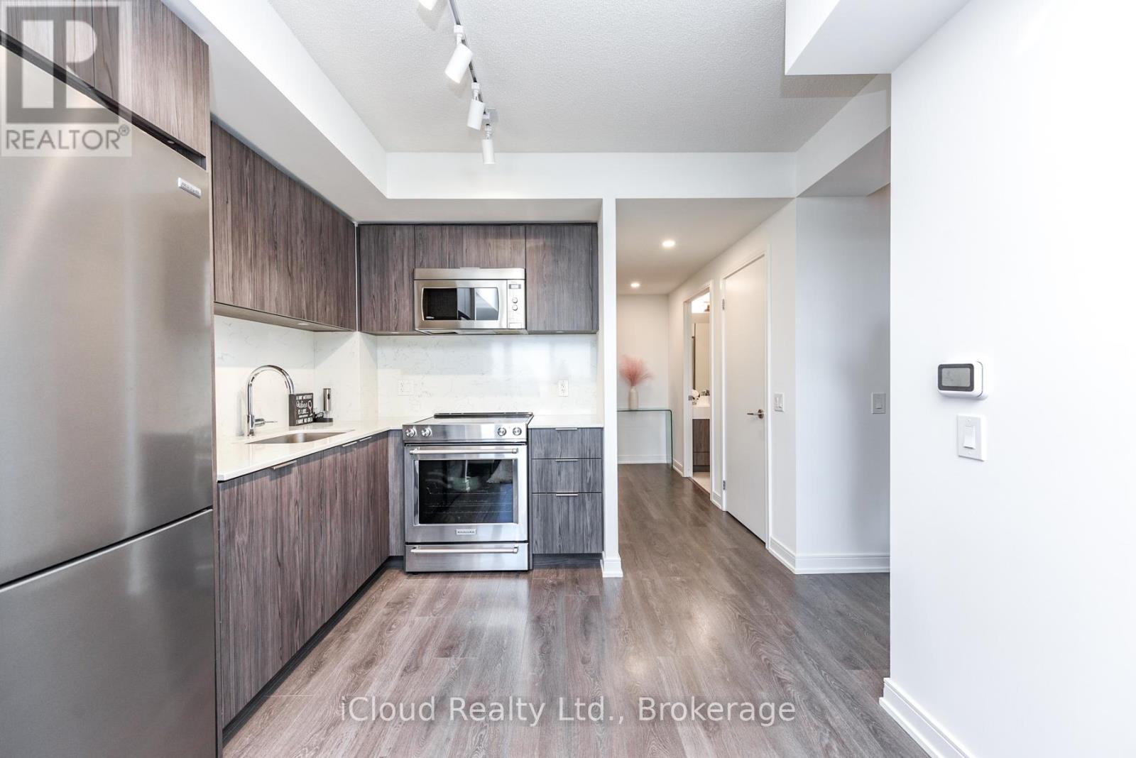 1201 - 30 Samuel Wood Way, Toronto, Ontario  M9B 0C9 - Photo 10 - W12455815