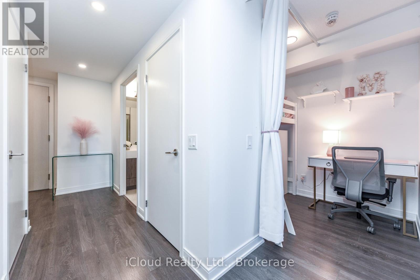 1201 - 30 Samuel Wood Way, Toronto, Ontario  M9B 0C9 - Photo 13 - W12455815