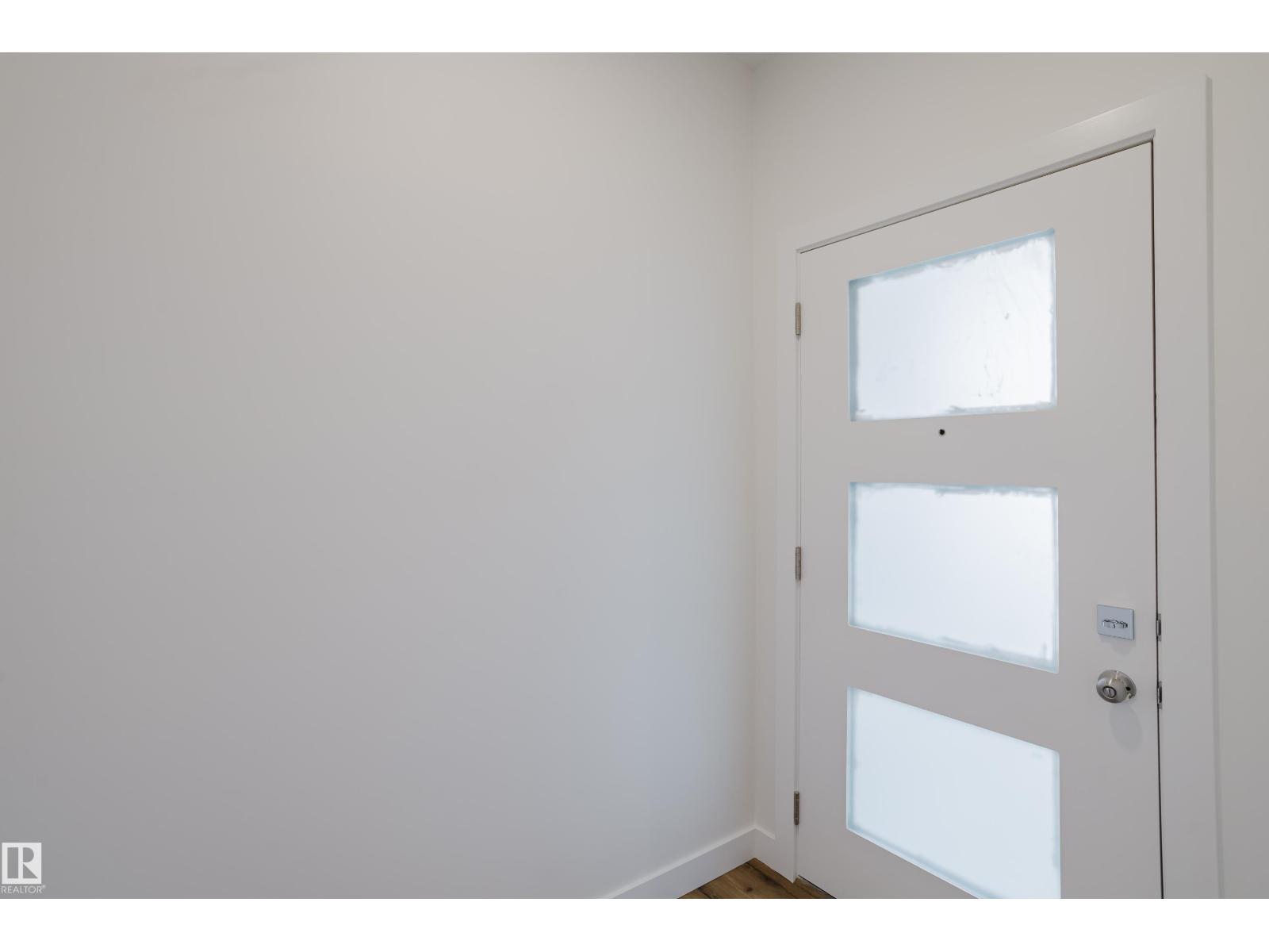 130 Mitchell Bn, Leduc, Alberta  T9E 1T5 - Photo 3 - E4461615