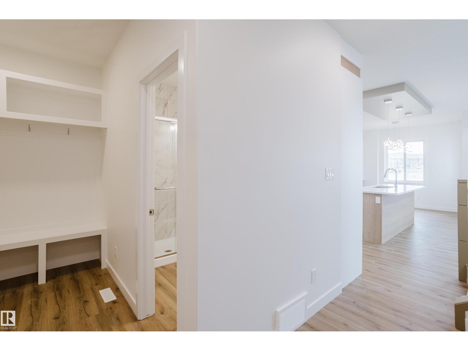 130 Mitchell Bn, Leduc, Alberta  T9E 1T5 - Photo 6 - E4461615