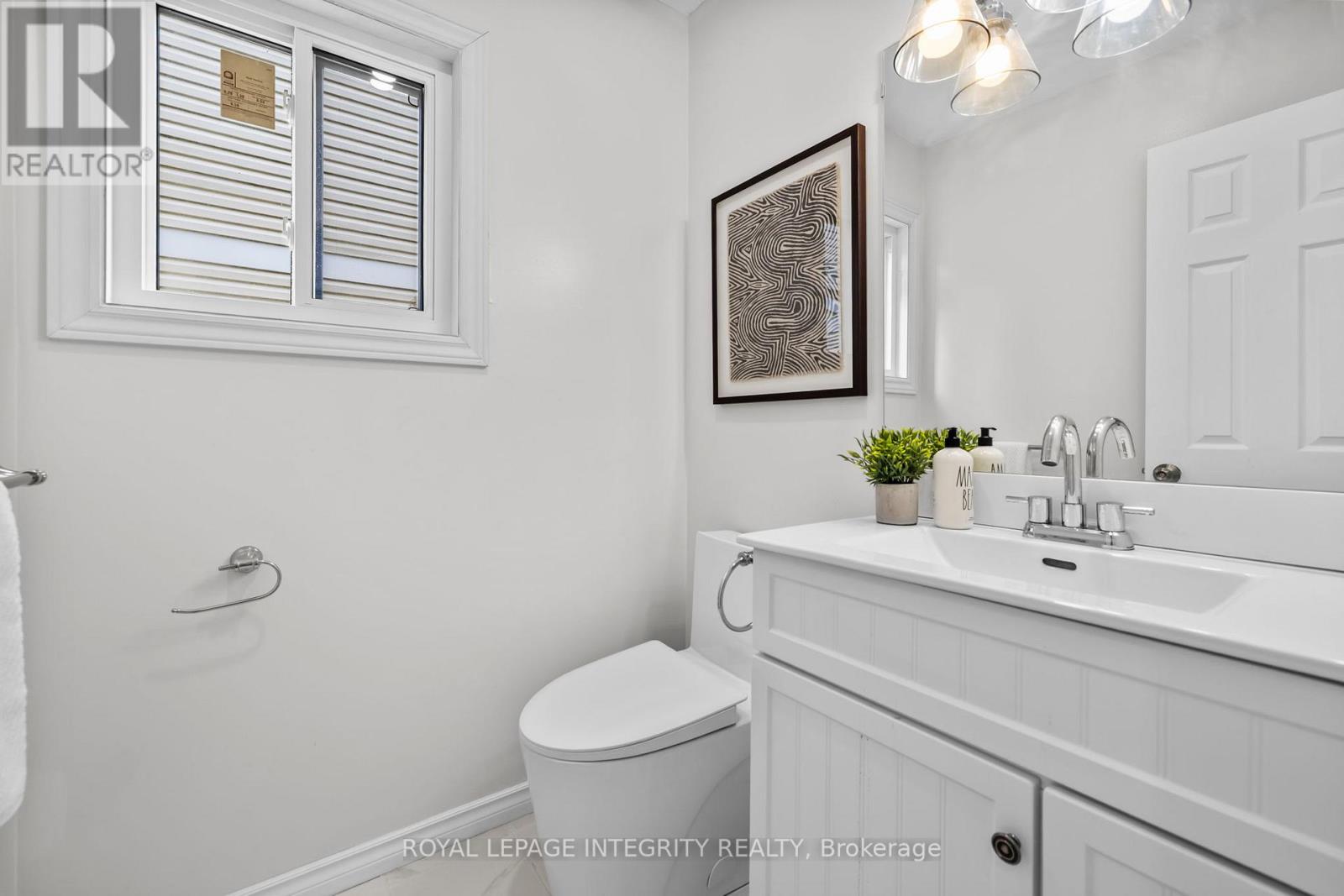 83 Saddle Crescent, Ottawa, Ontario  K1G 5L3 - Photo 18 - X12455830