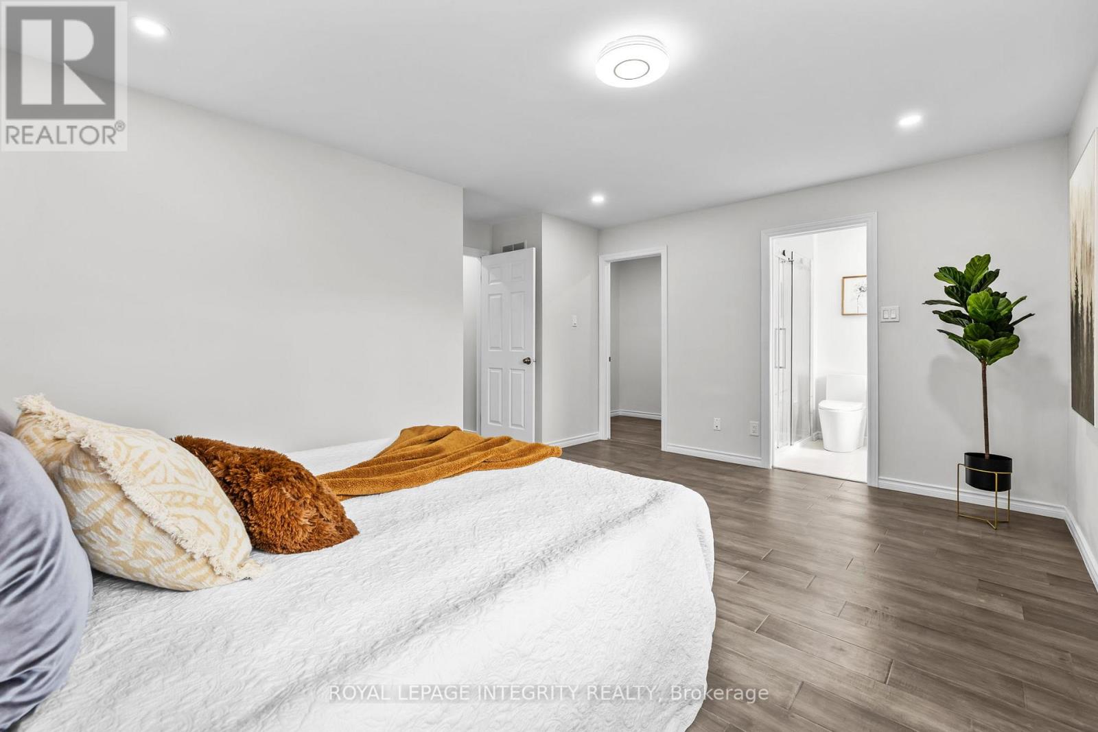 83 Saddle Crescent, Ottawa, Ontario  K1G 5L3 - Photo 23 - X12455830