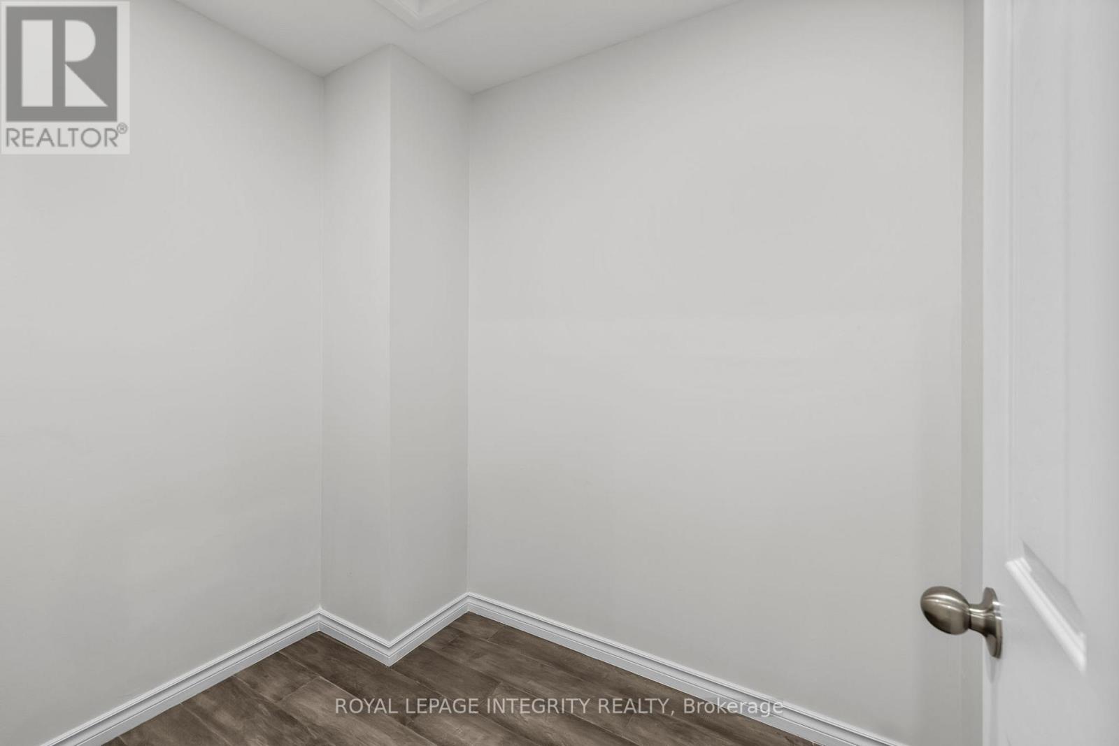 83 Saddle Crescent, Ottawa, Ontario  K1G 5L3 - Photo 26 - X12455830
