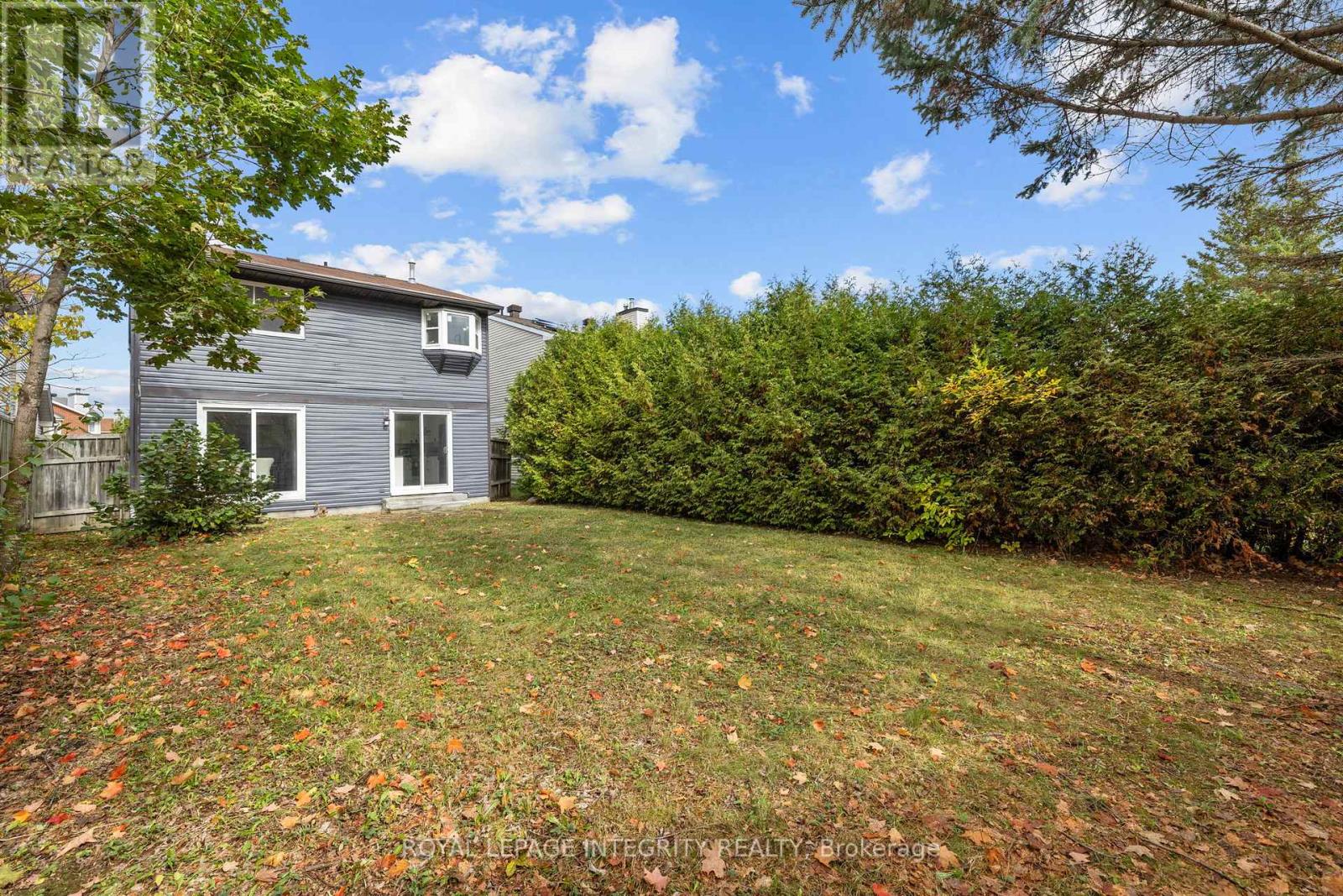 83 Saddle Crescent, Ottawa, Ontario  K1G 5L3 - Photo 37 - X12455830