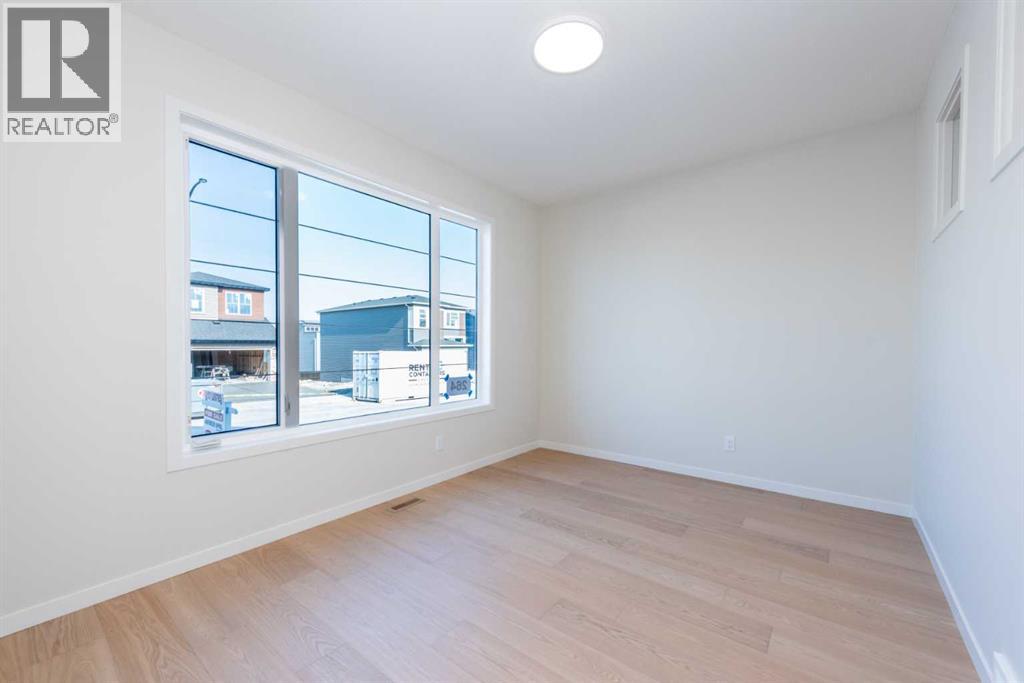 264 Marmot Grove Nw, Calgary, Alberta  T3J 2J5 - Photo 8 - A2260366