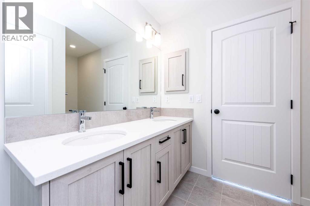 264 Marmot Grove Nw, Calgary, Alberta  T3J 2J5 - Photo 15 - A2260366