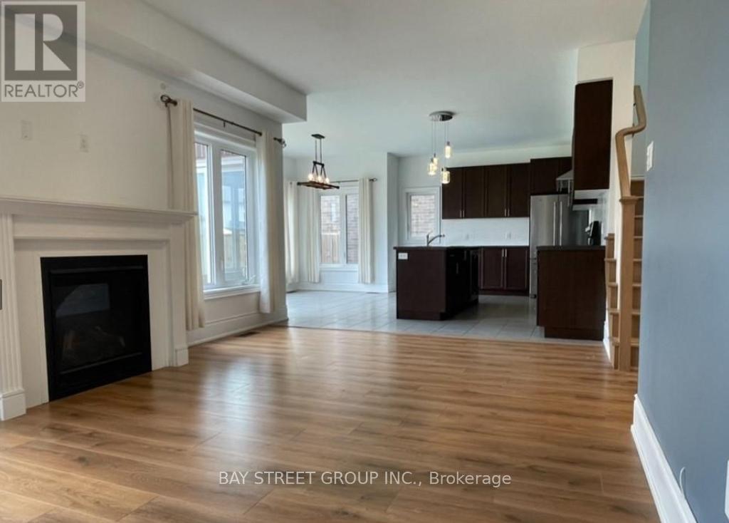 77 Sunset Way, Thorold, Ontario  L2V 0C7 - Photo 6 - X12411109