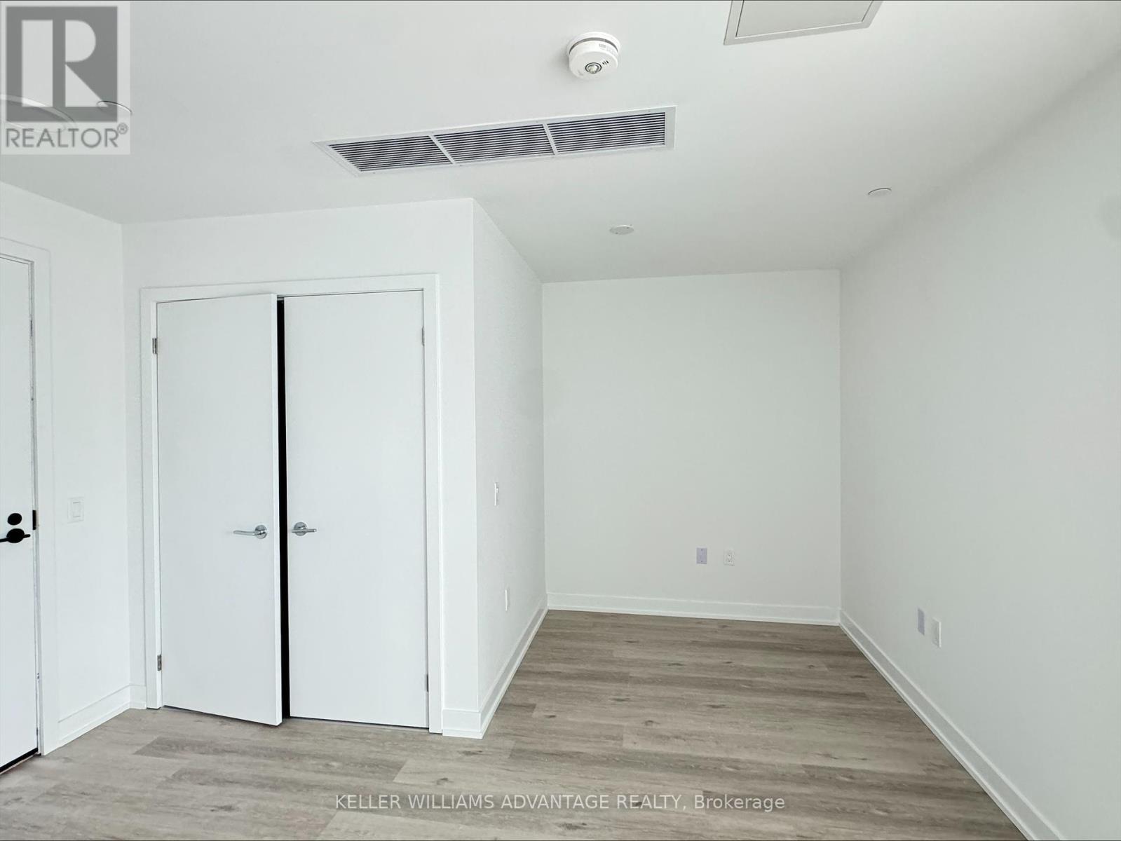 Ph-511 B - 1604 Charles Street E, Whitby, Ontario  L1N 0P2 - Photo 6 - E12455821