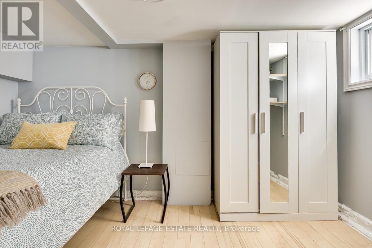 532 Glebeholme Boulevard, Toronto, Ontario  M4C 1V4 - Photo 20 - E12455822