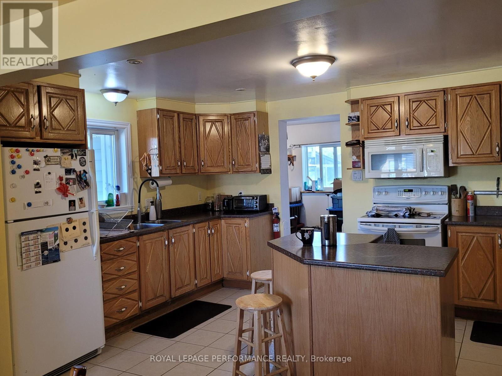 975 Queen Street, Champlain, Ontario  K0B 1K0 - Photo 8 - X12435934