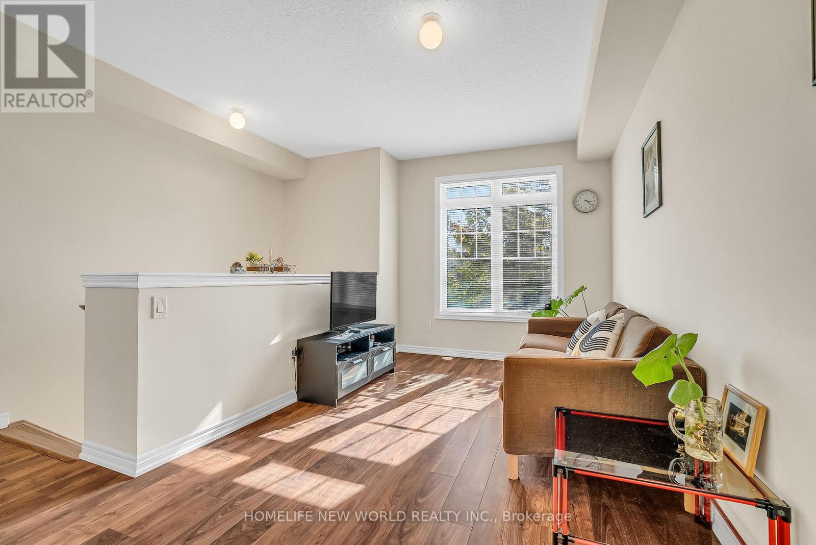 193 Dundas Way, Markham, Ontario  L6E 0T1 - Photo 3 - N12455817