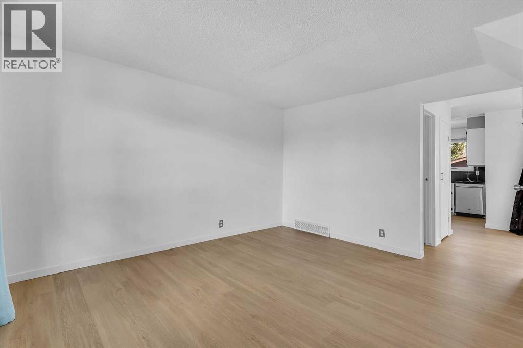 20 Whitmire Road Ne, Calgary, Alberta  T1Y 5X5 - Photo 7 - A2258604