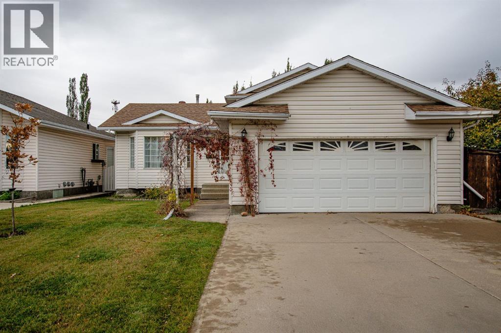 9048 104 Avenue, Grande Prairie, Alberta  T8X 1E6 - Photo 1 - A2263707