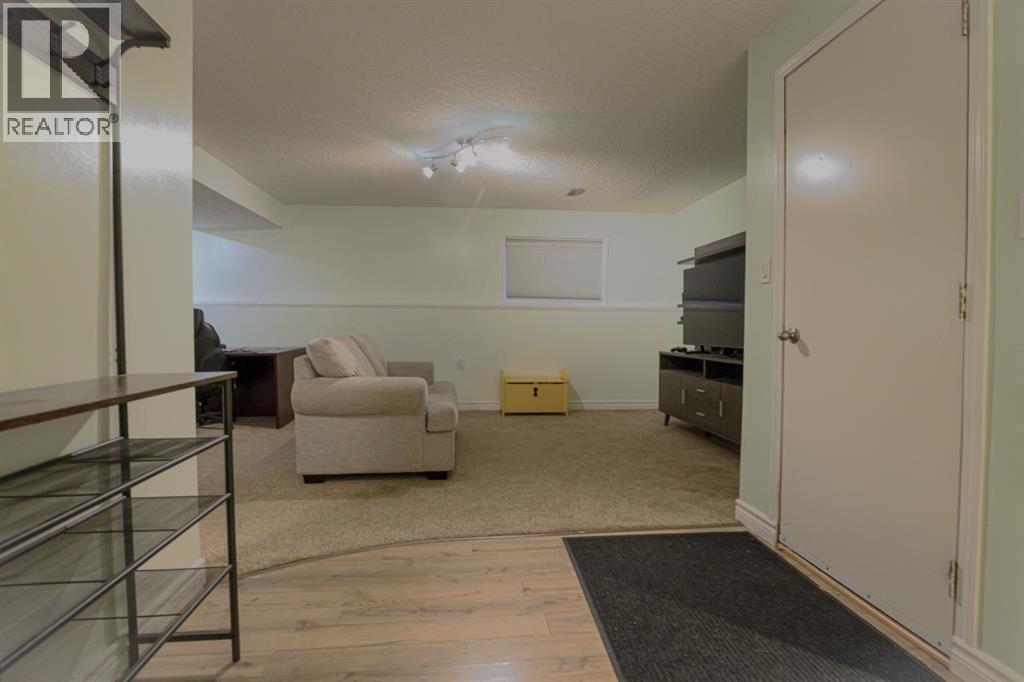 9048 104 Avenue, Grande Prairie, Alberta  T8X 1E6 - Photo 16 - A2263707