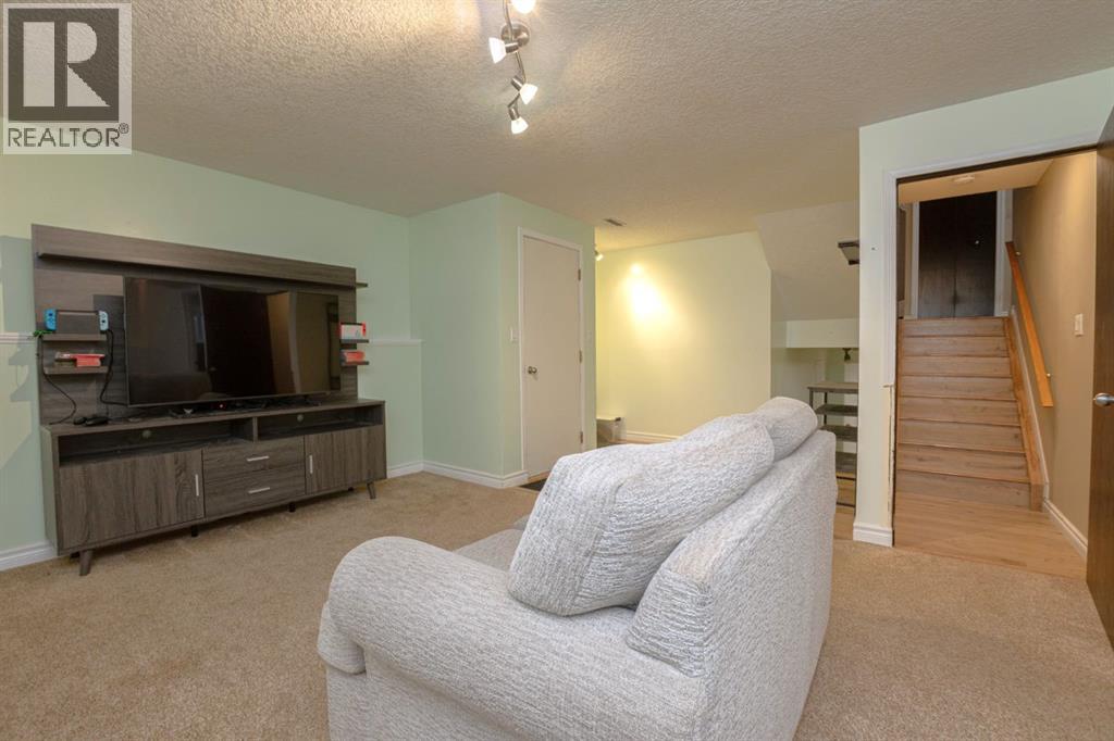 9048 104 Avenue, Grande Prairie, Alberta  T8X 1E6 - Photo 17 - A2263707