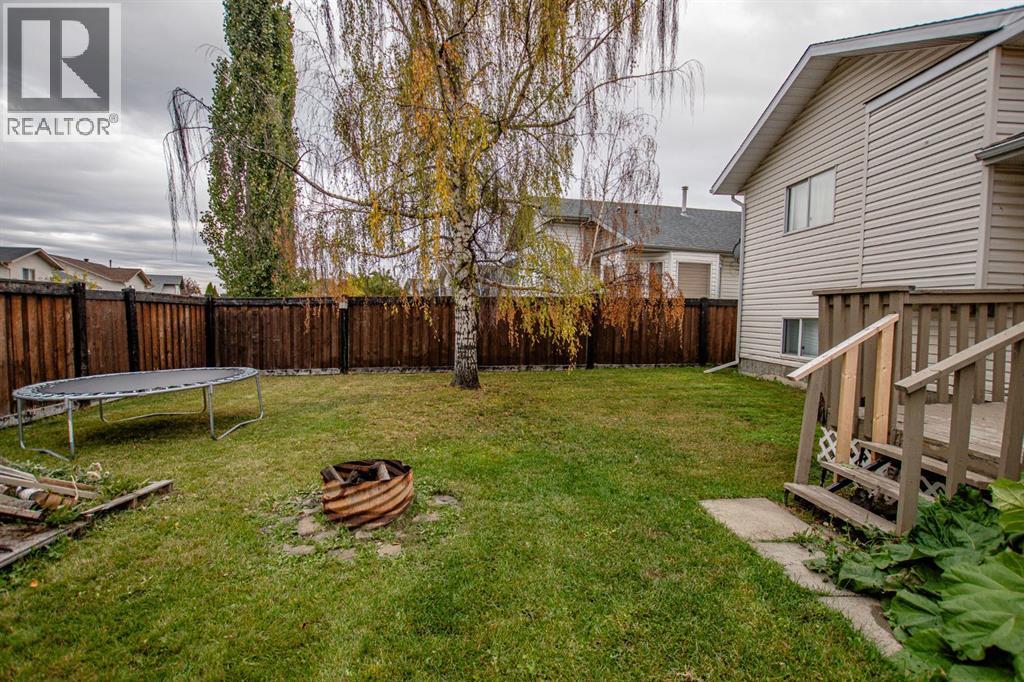 9048 104 Avenue, Grande Prairie, Alberta  T8X 1E6 - Photo 27 - A2263707