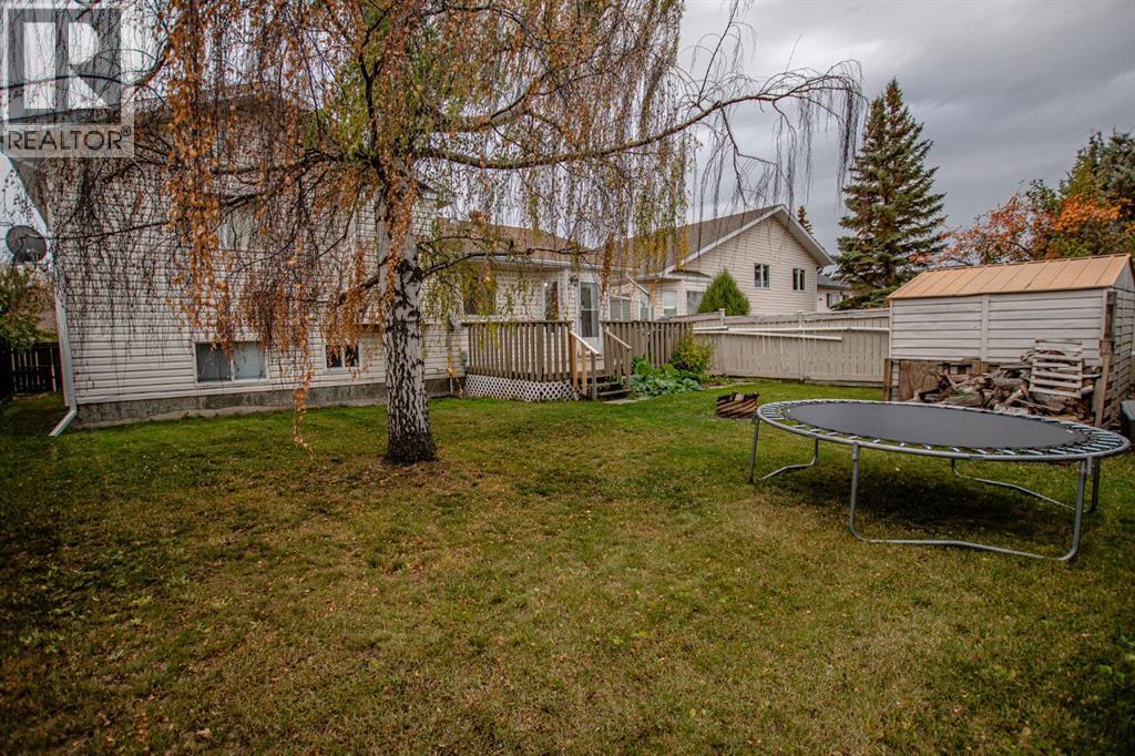 9048 104 Avenue, Grande Prairie, Alberta  T8X 1E6 - Photo 29 - A2263707