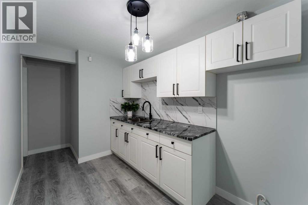 276 Fairways Bay Nw, Airdrie, Alberta  T4B 2P5 - Photo 18 - A2263490