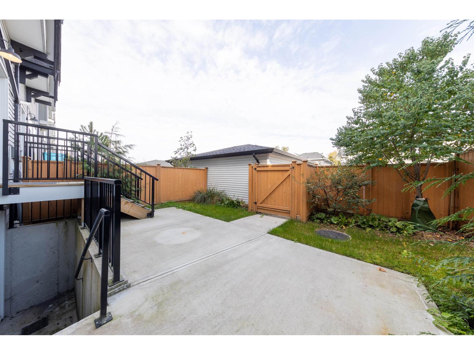 19785 75a Avenue, Langley, British Columbia  V2Y 5K2 - Photo 36 - R3056019