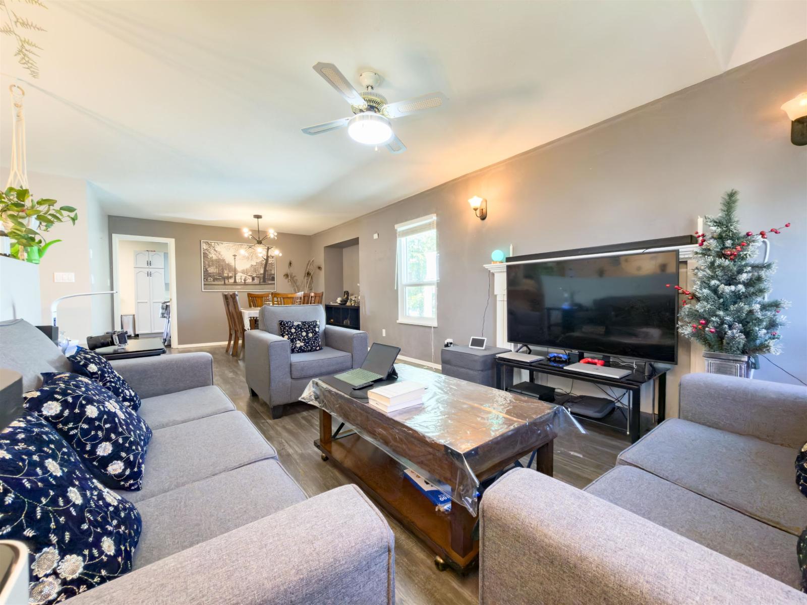 7469 Tern Street, Mission, British Columbia  V2V 5R8 - Photo 5 - R3057042
