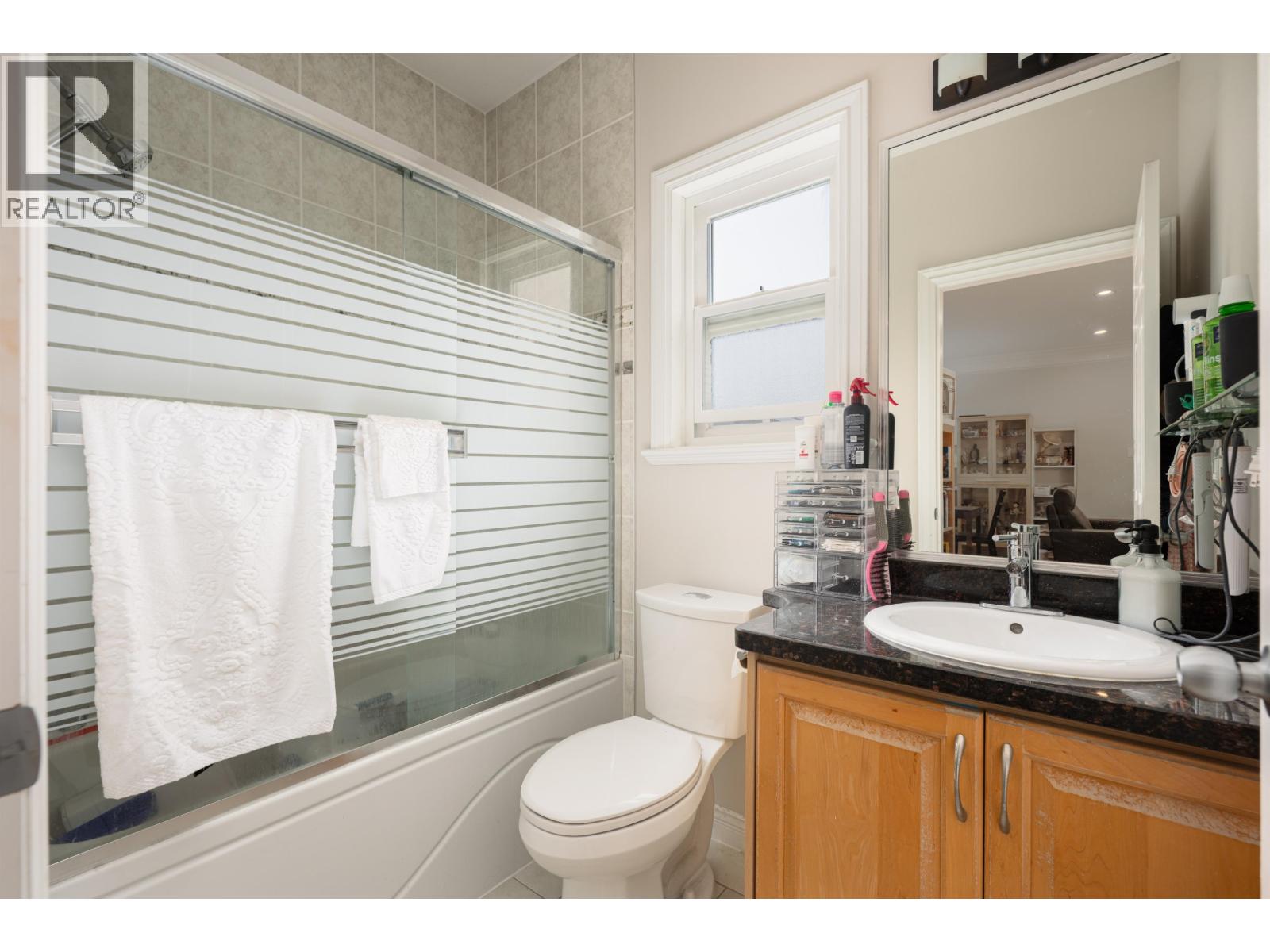 7489 Rosewood Street, Burnaby, British Columbia  V5E 2G6 - Photo 19 - R3057130