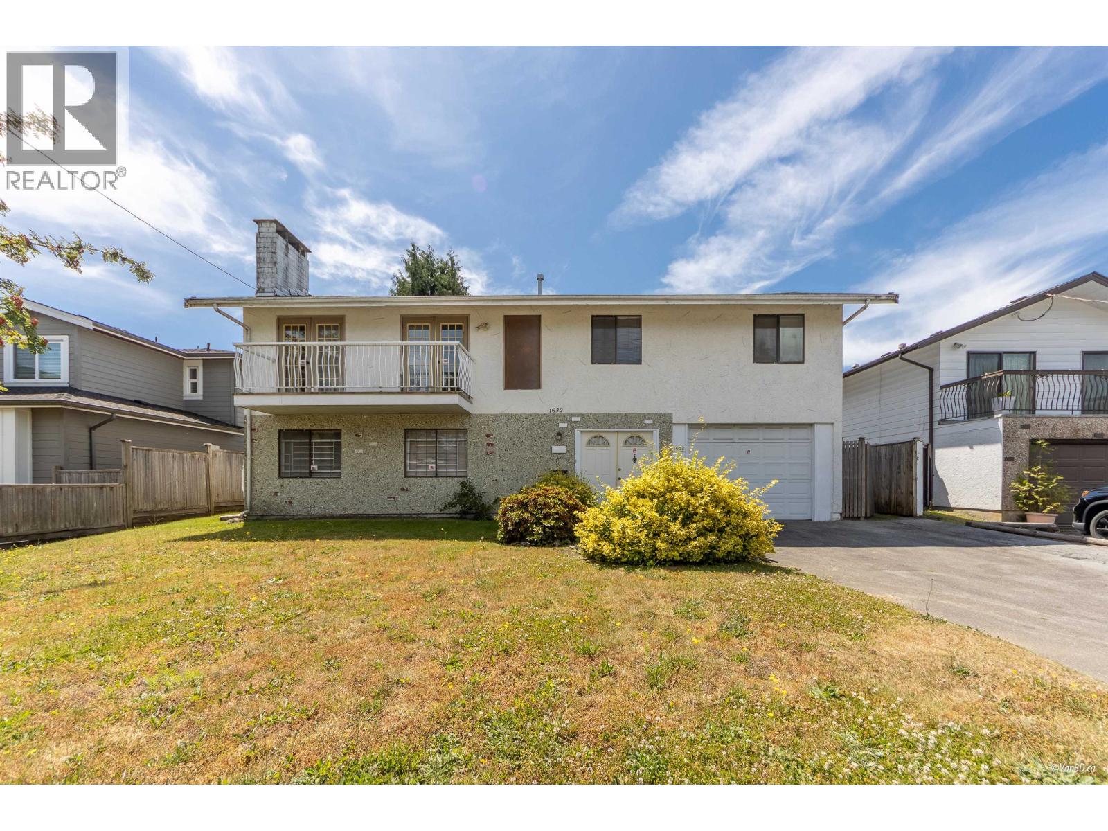 1632 COMO LAKE AVENUE, Coquitlam, British Columbia