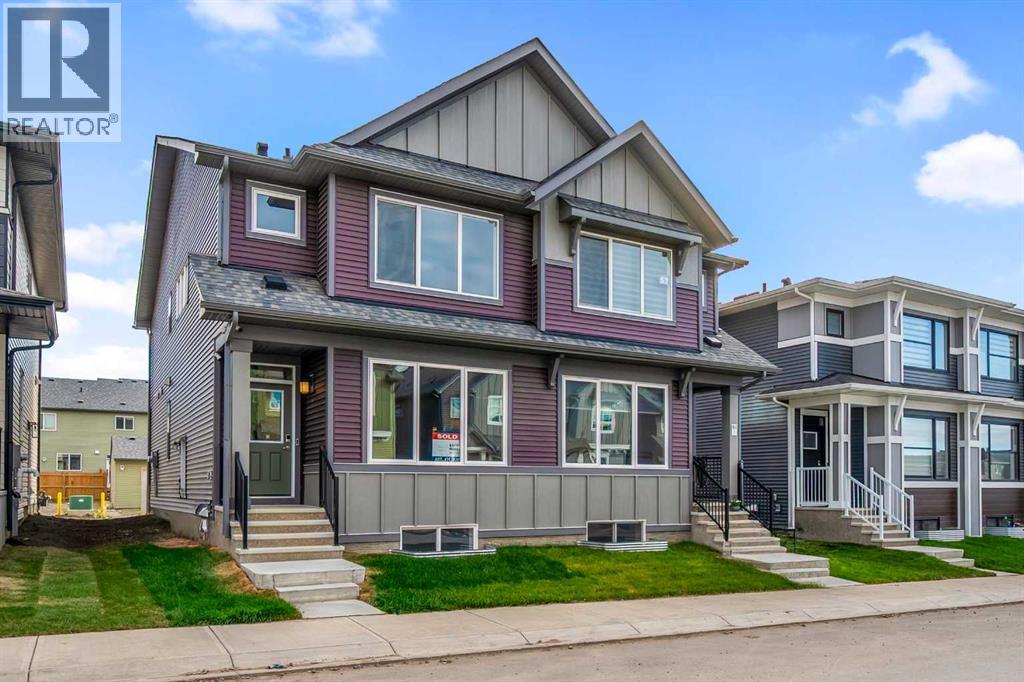 61 Savanna Place Ne, Calgary, Alberta  T3J 5P9 - Photo 5 - A2262015