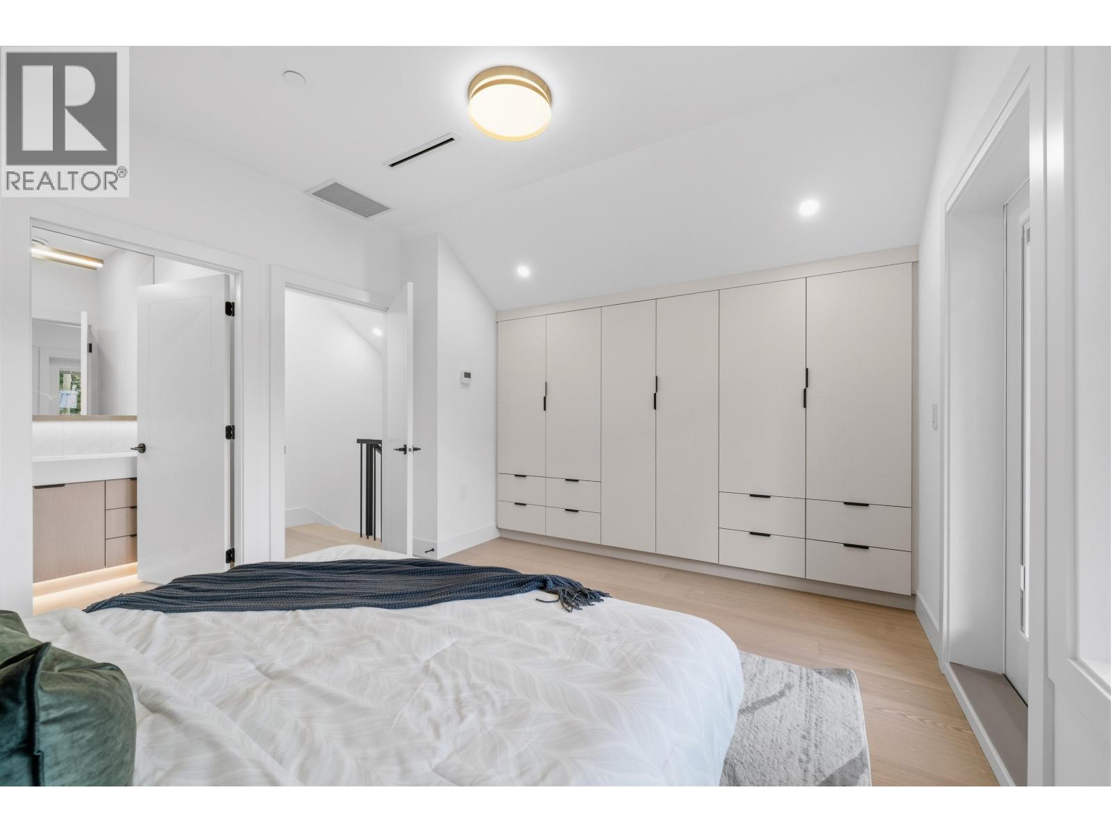 311 N Kamloops Street, Vancouver, British Columbia  V5K 0A9 - Photo 13 - R3056373