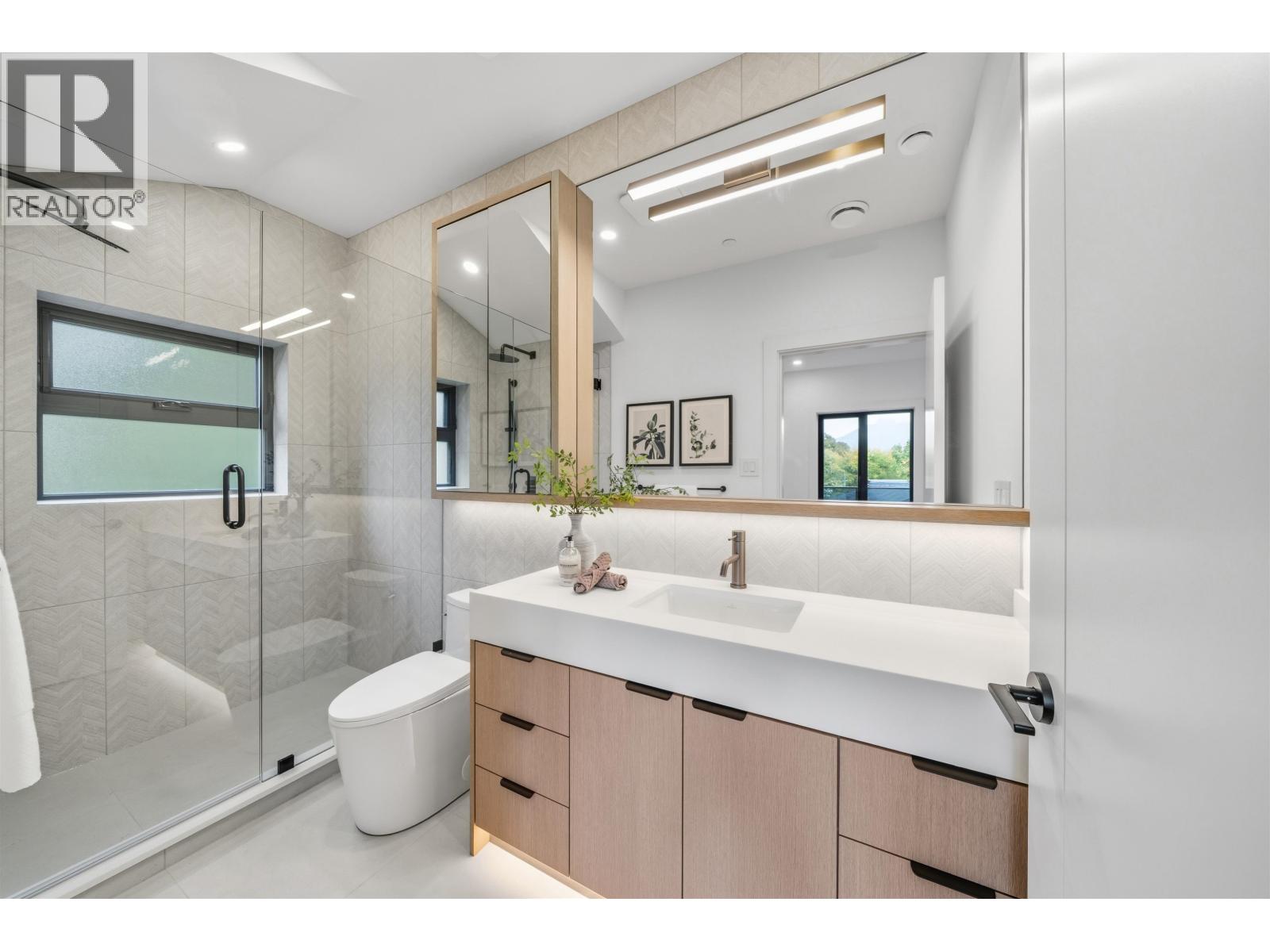 311 N Kamloops Street, Vancouver, British Columbia  V5K 0A9 - Photo 14 - R3056373