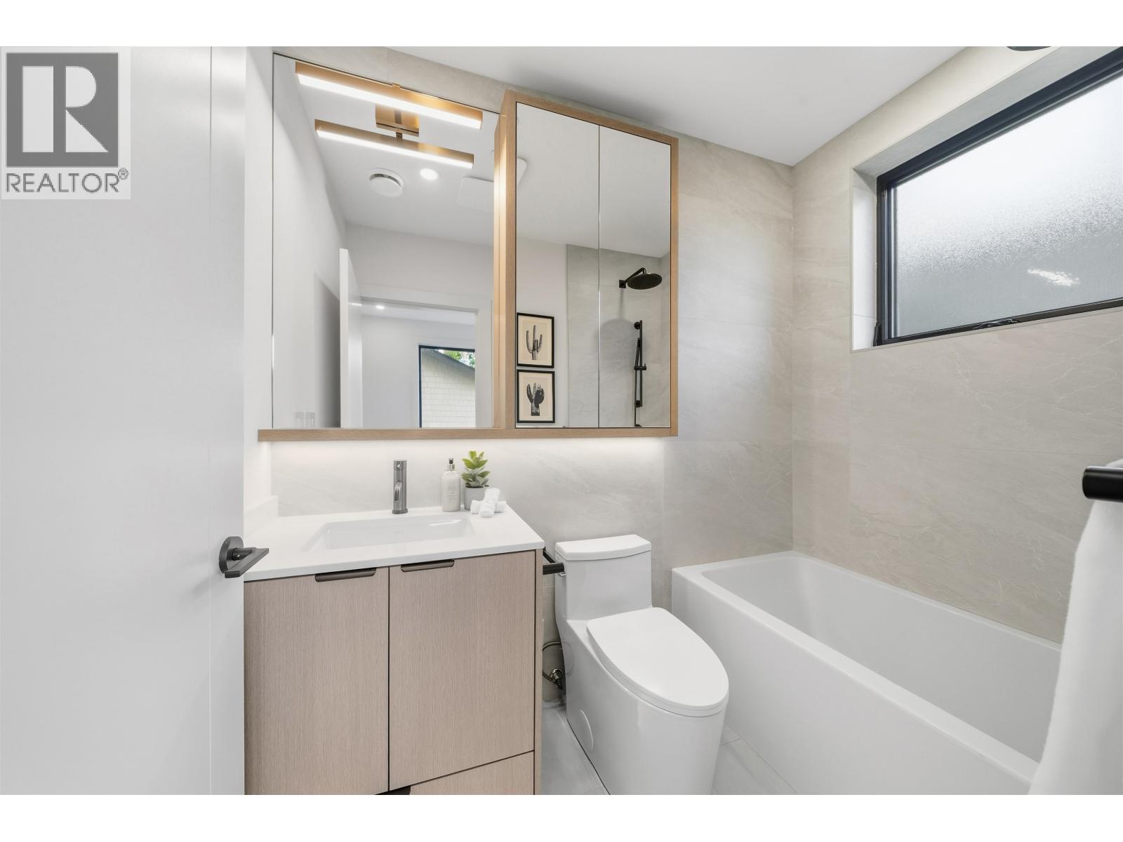 311 N Kamloops Street, Vancouver, British Columbia  V5K 0A9 - Photo 21 - R3056373