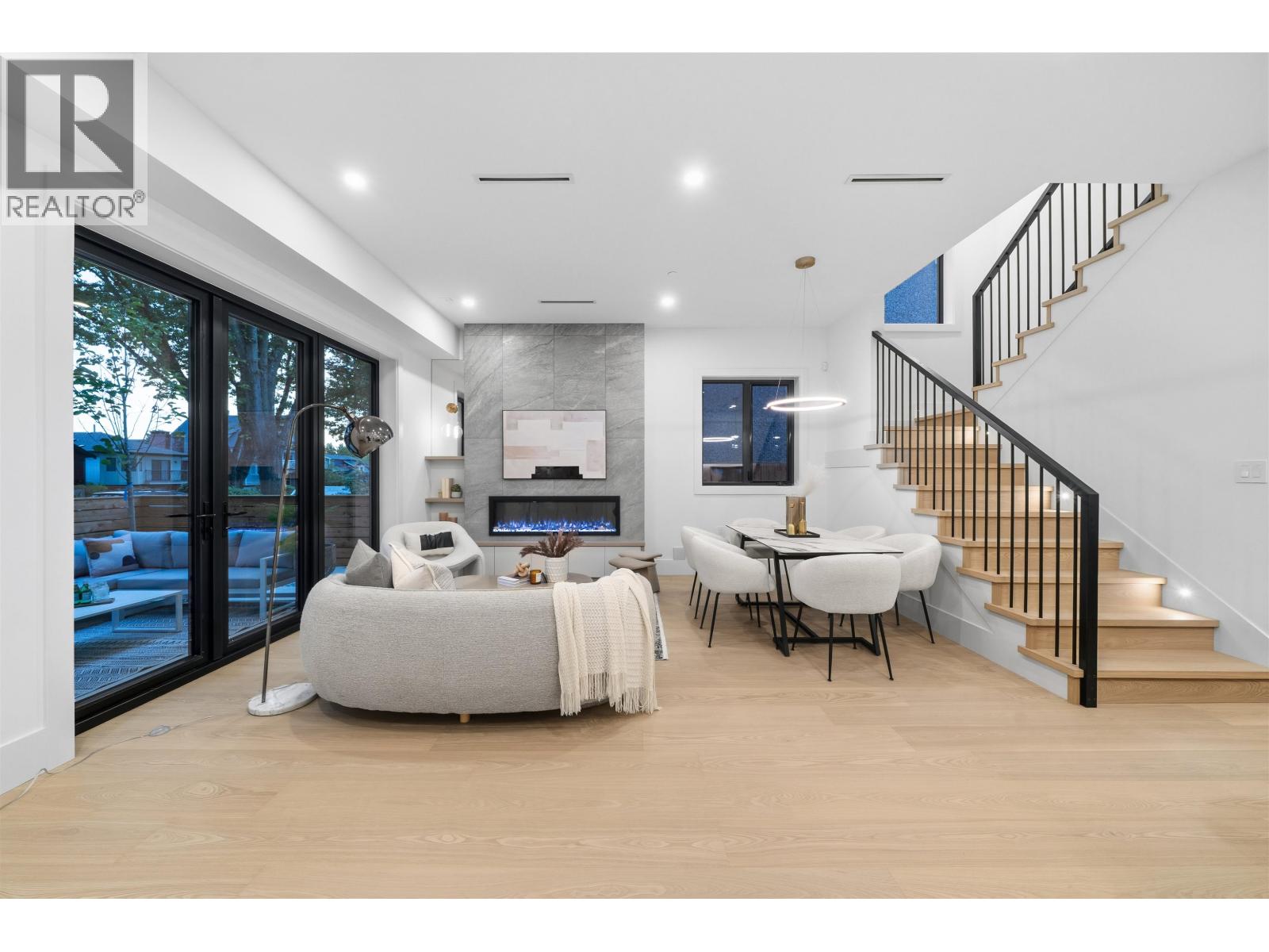 2493 Eton Street, Vancouver, British Columbia  V5K 1J6 - Photo 7 - R3056798