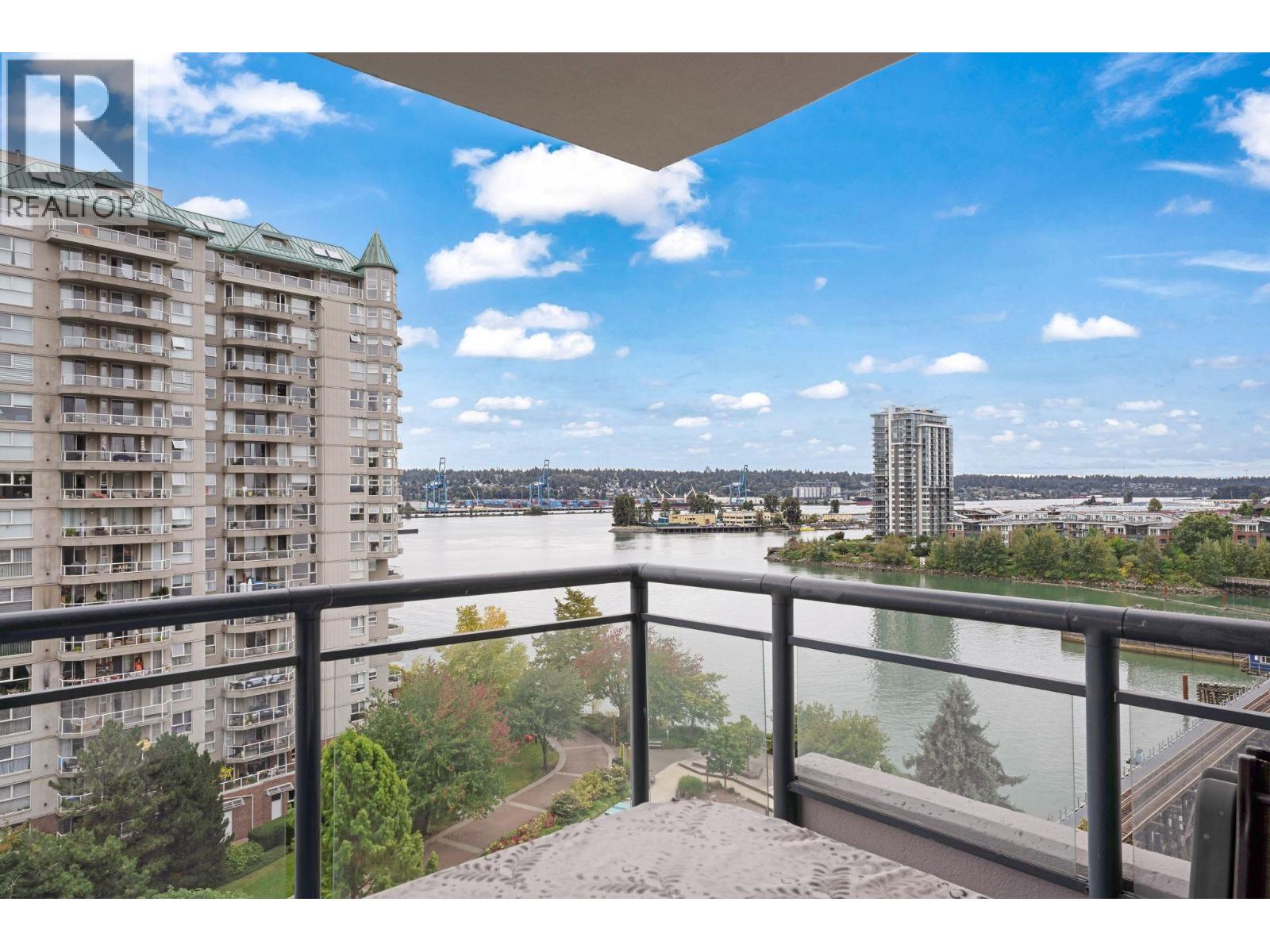 1001 8 LAGUNA COURT, New Westminster, British Columbia