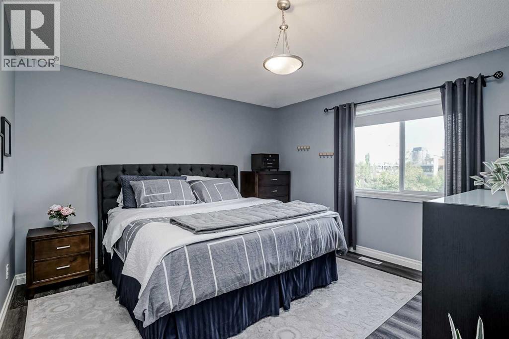 177 Douglas Glen Manor Se, Calgary, Alberta  T2Z 3Y5 - Photo 13 - A2262725