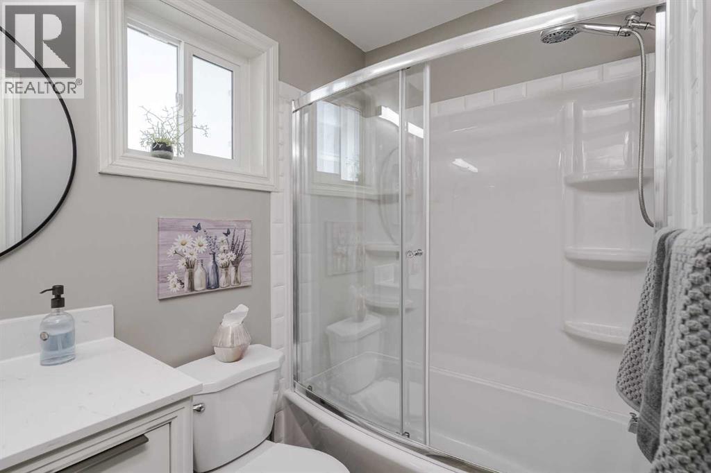 177 Douglas Glen Manor Se, Calgary, Alberta  T2Z 3Y5 - Photo 18 - A2262725