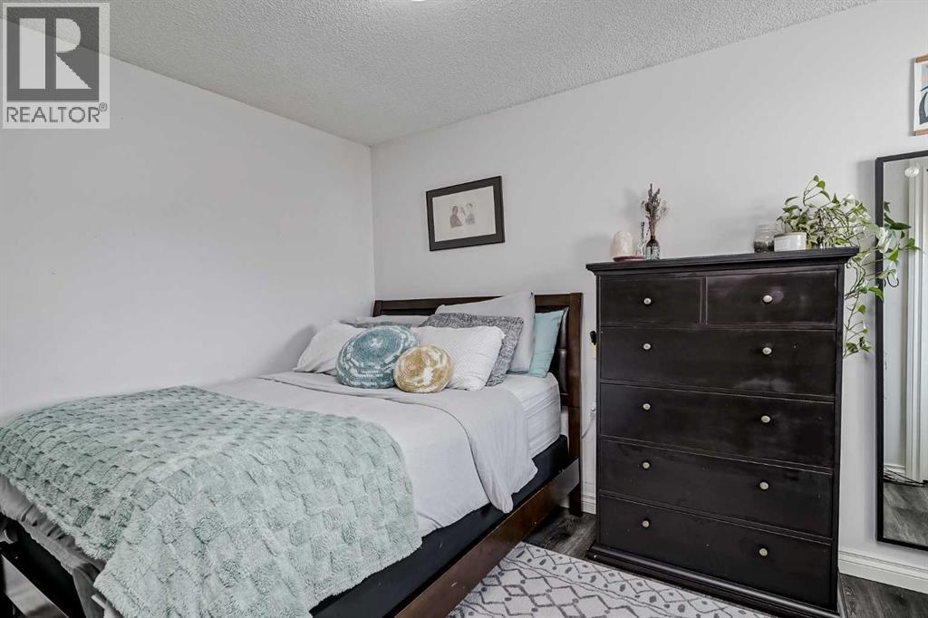 177 Douglas Glen Manor Se, Calgary, Alberta  T2Z 3Y5 - Photo 15 - A2262725
