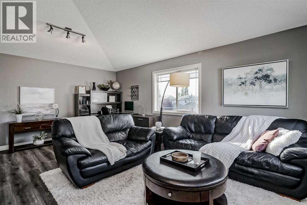 177 Douglas Glen Manor Se, Calgary, Alberta  T2Z 3Y5 - Photo 10 - A2262725
