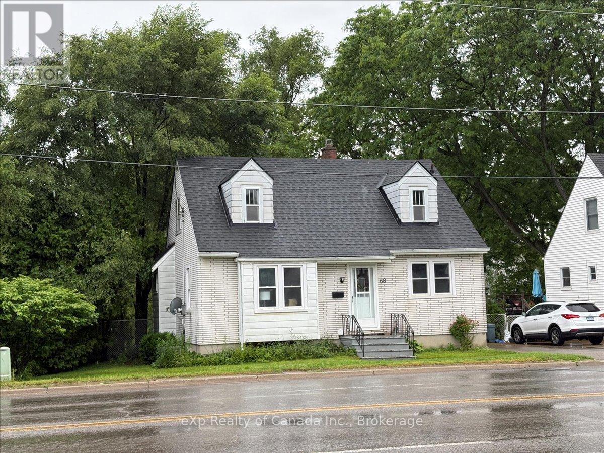 68 Cedar Street, Woodstock, Ontario  N4S 3P8 - Photo 2 - X12372205