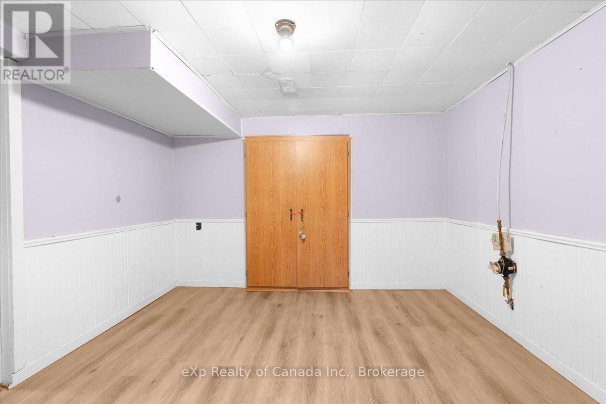 68 Cedar Street, Woodstock, Ontario  N4S 3P8 - Photo 25 - X12372205